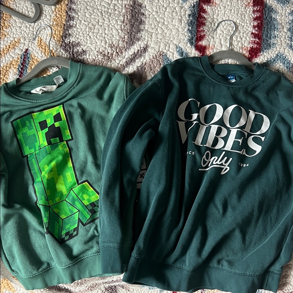 Old Navy Green Kids Sweatshirts - Graphic and Good Vibes BUNDLE